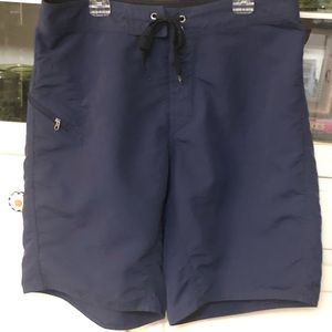Men’s Patagonia hybrid swim shorts size 33